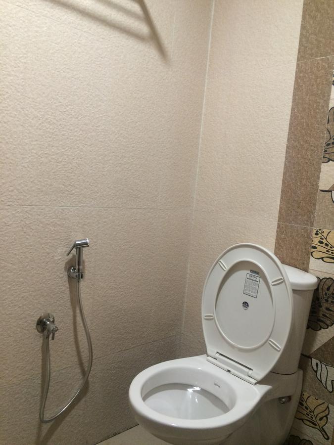 The Galaxy Suites Kochi Exterior foto